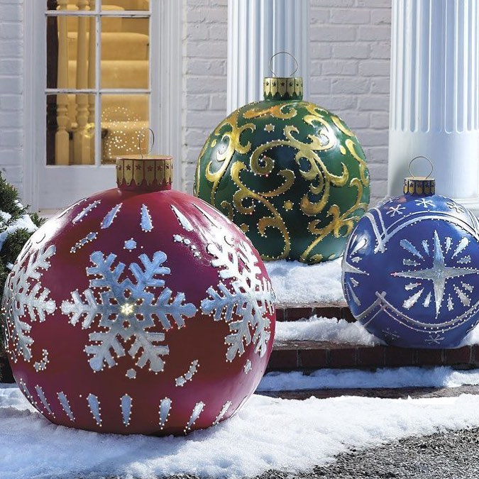 Elegant collection of high-quality outdoor Christmas decorations and lights.