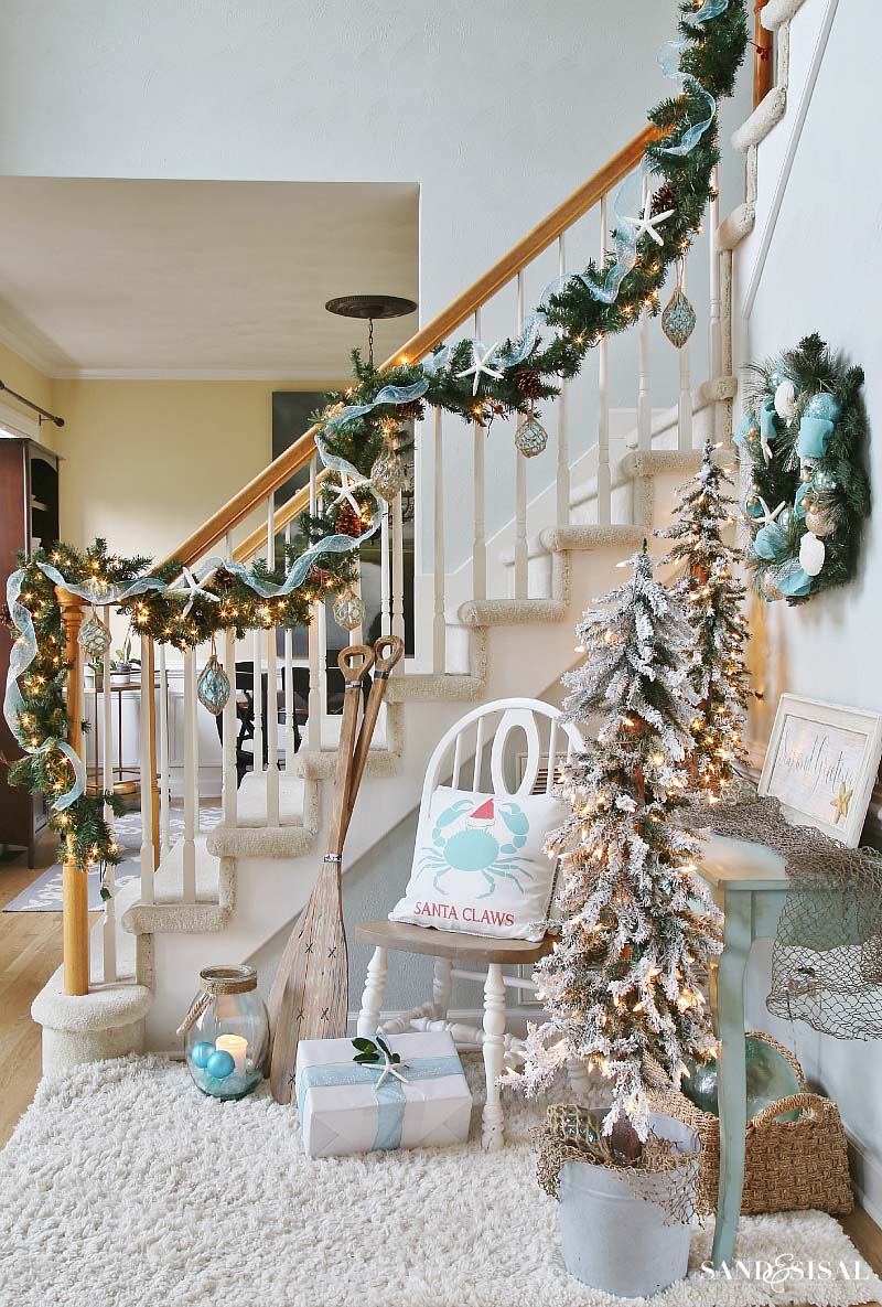 Christmas Decorations Theme - 15 Unique & Fun Christmas Decoration Themes | Fairview / Check spelling or type a new query.