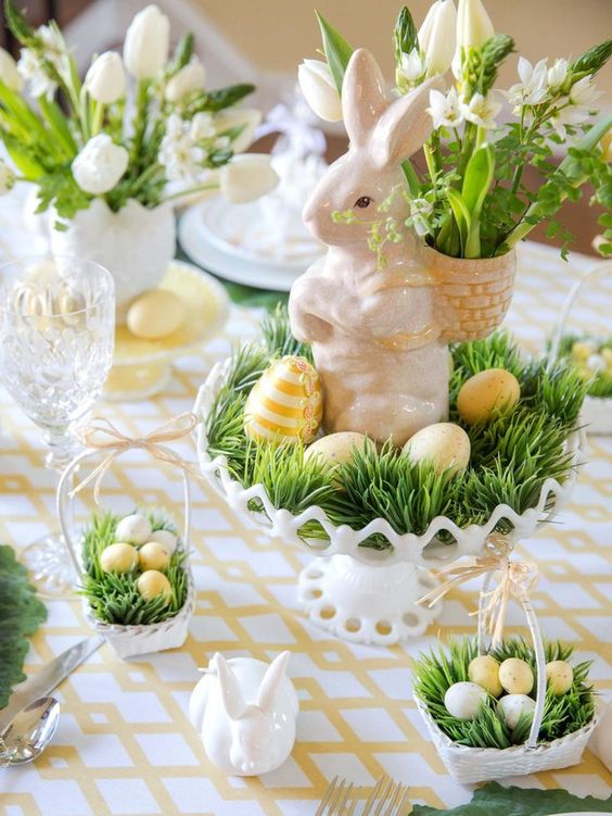 DIY table setting ideas for throwing a charming Easter dinner party