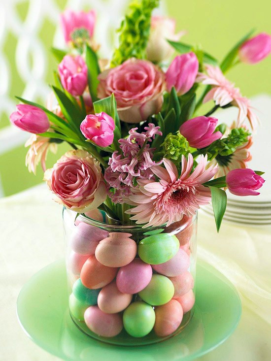 Original decoration and theme table for Easter