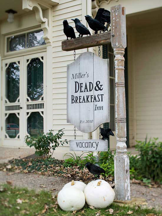 Dead And Breakfast Inn Sign For Halloween