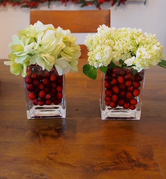 Easy Flower and Cranberries Centerpiece