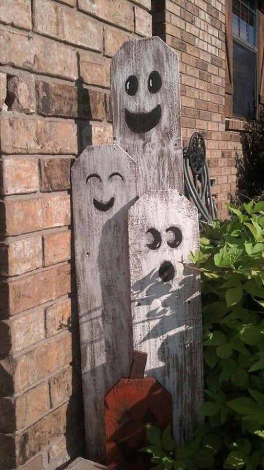 Fence Board Made Towering Ghosts