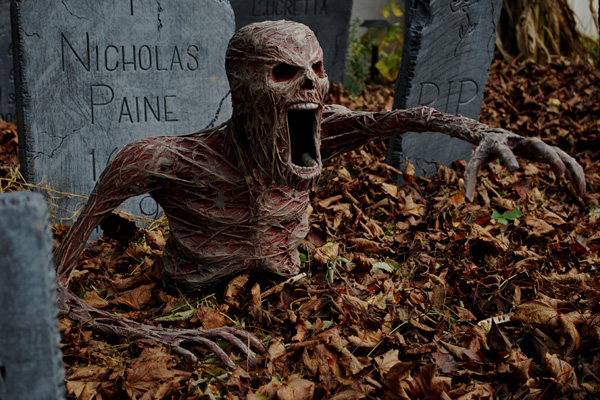 Haunted Groundbreakers for Yard Decor