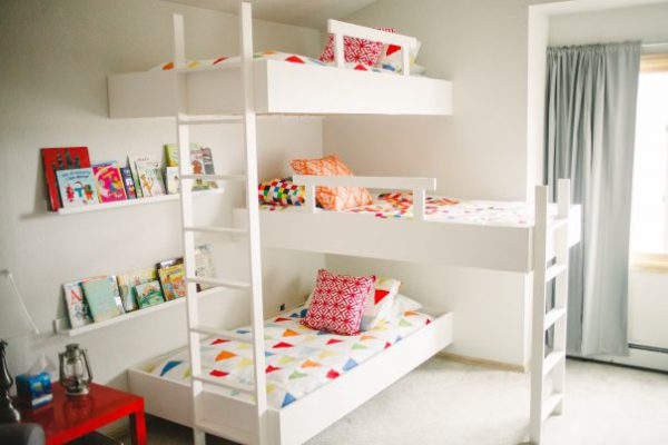 Kids' Bunk Bed and Bunkroom Design Ideas