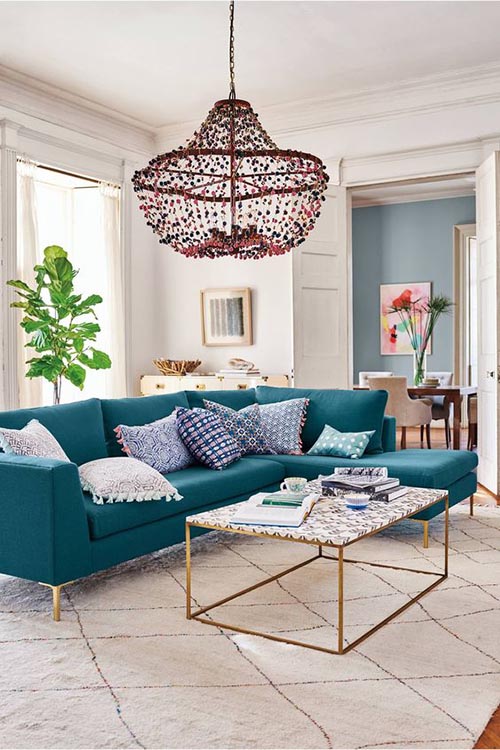The bright colors can be a good idea for ​​decorating living room.