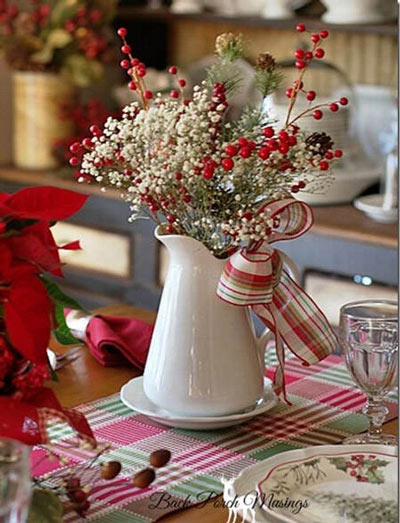 White and red wild flowers ideal for decorating the table at Christmas.