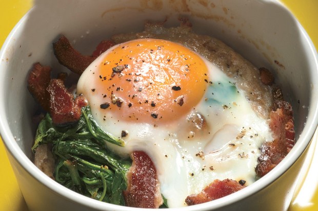 Baked Eggs with Bacon and Spinach recipe