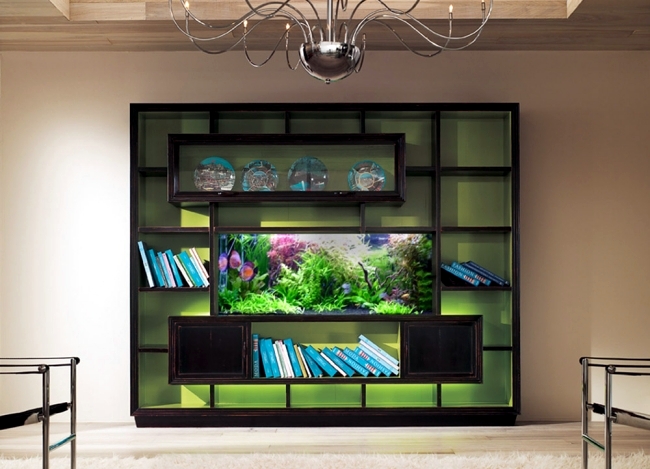 Living wall design with built-in aquarium