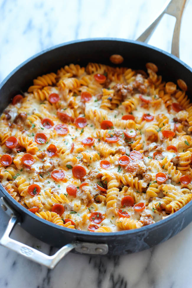 One Pot Pizza Pasta Bake