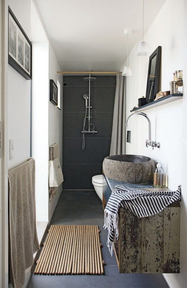 Bathroom mixing contemporary and rustic style