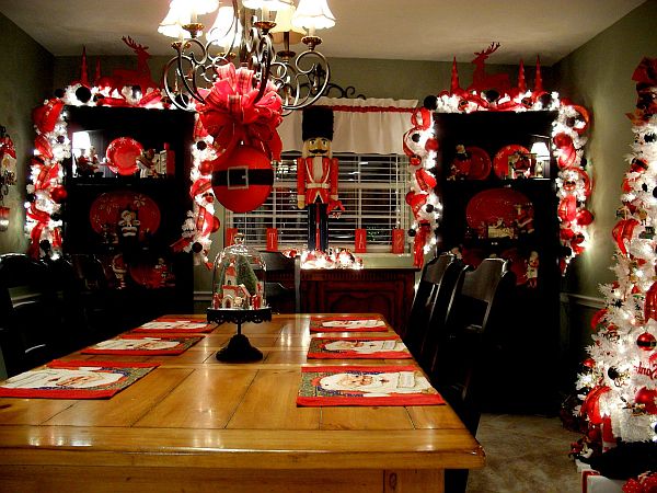 #Christmas #Office #Decoration #Ideas Christmas Cubicle Decorating Ideas - 14