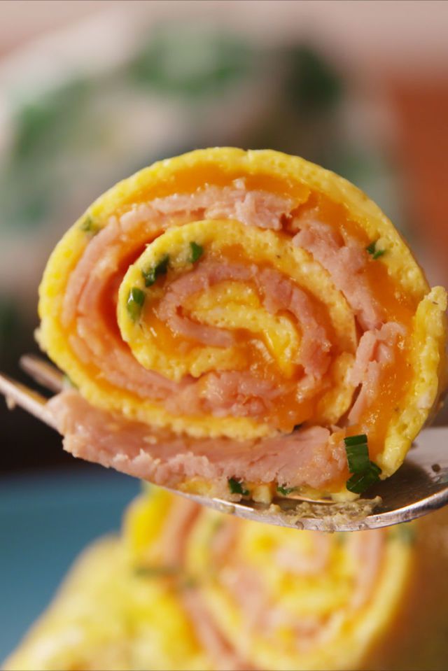 Ham & Cheese Breakfast Roll-Ups