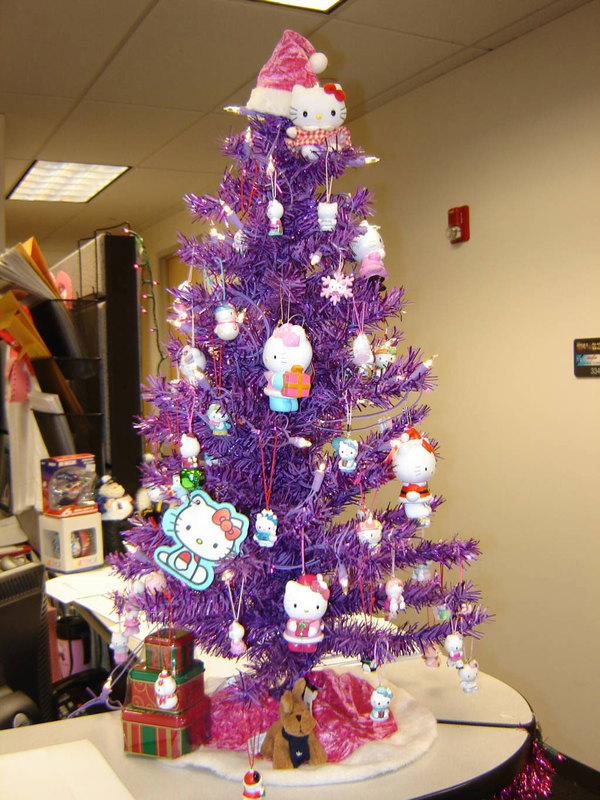 #Christmas #Office #Decoration #Ideas Hello Kitty