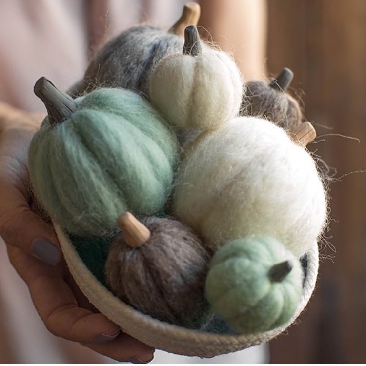 Needle felted pumpkins  Pumpkin Craft Ideas