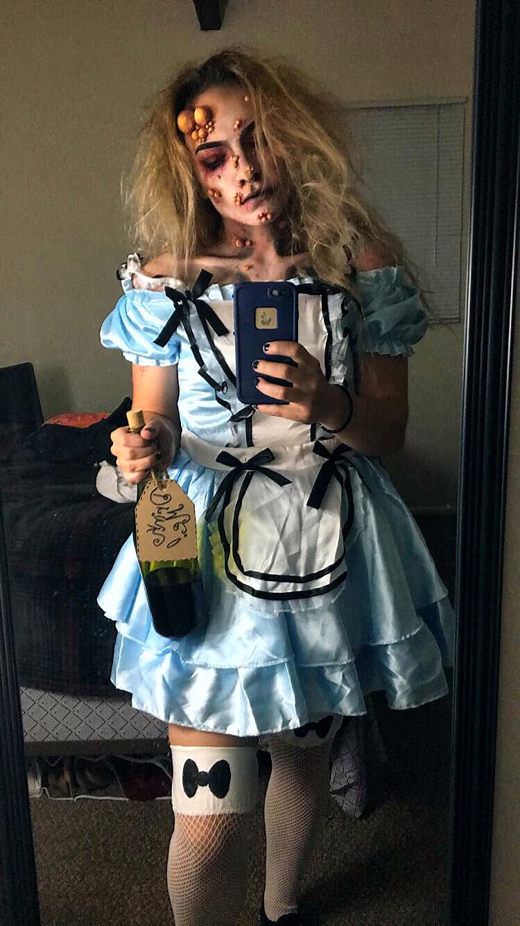 Poisoned Alice look