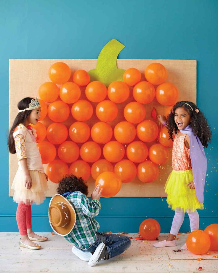 Pop Goes the Pumpkin Balloon Game