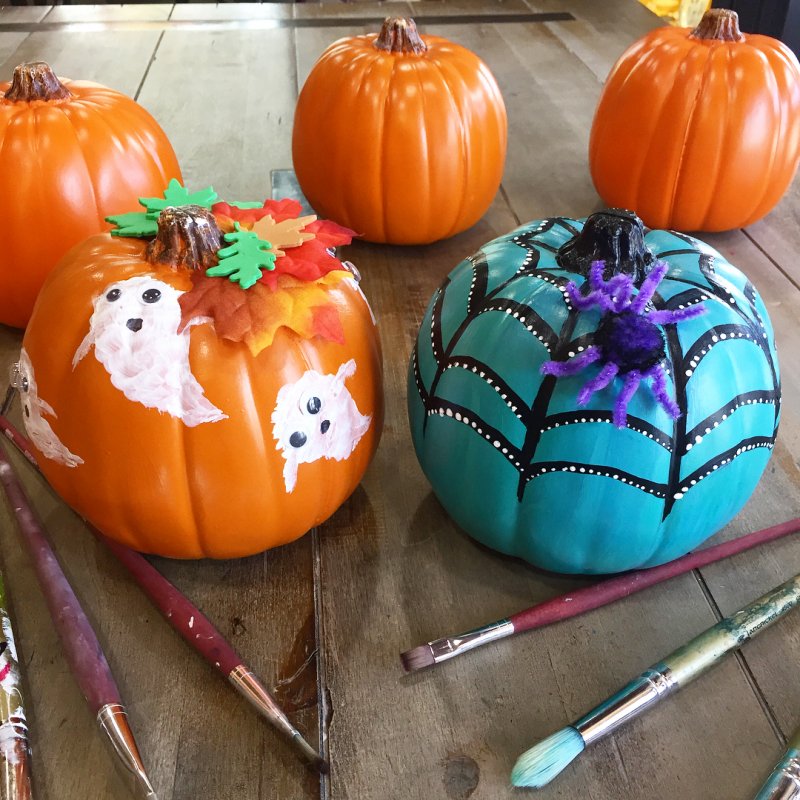 Pumpkin decorating! 