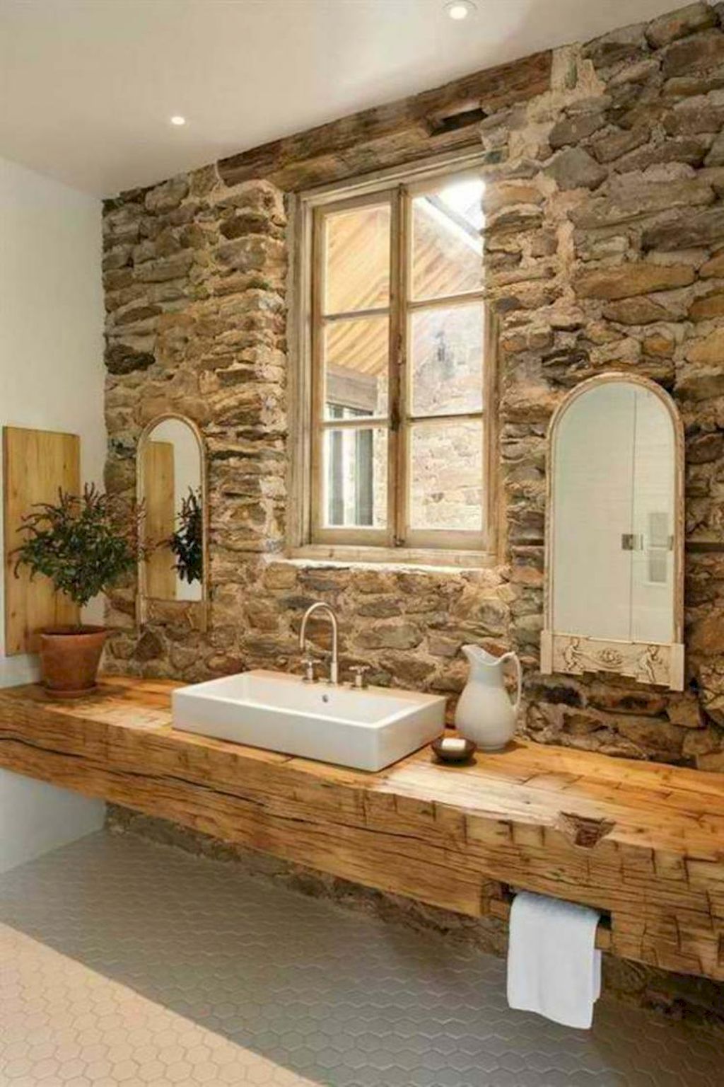 Rustic bathroom farmhouse style design