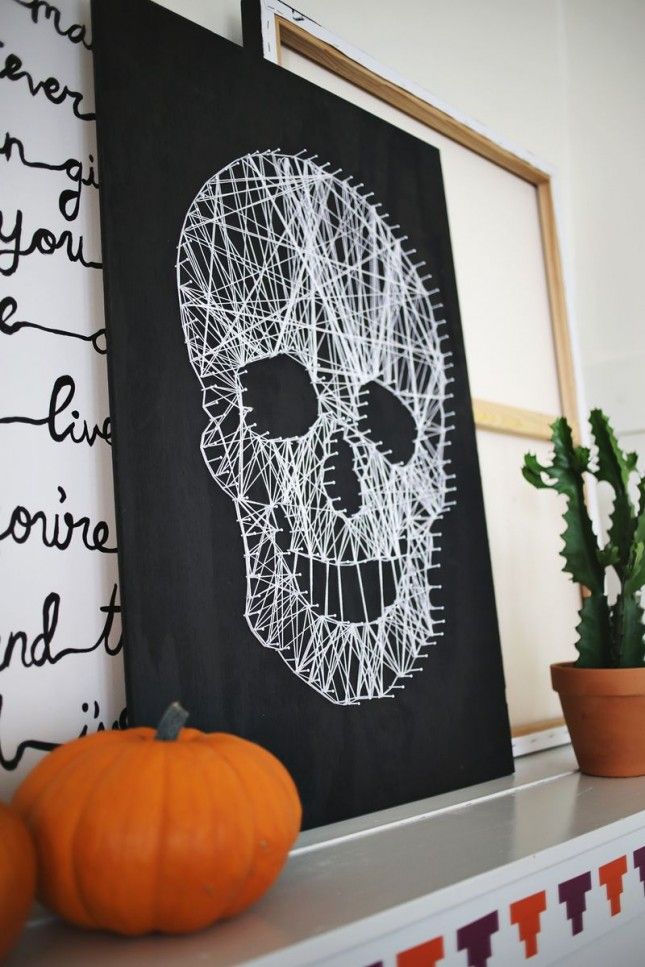 Skull framework made with wires and nails - Best DIY Halloween Decorating Ideas