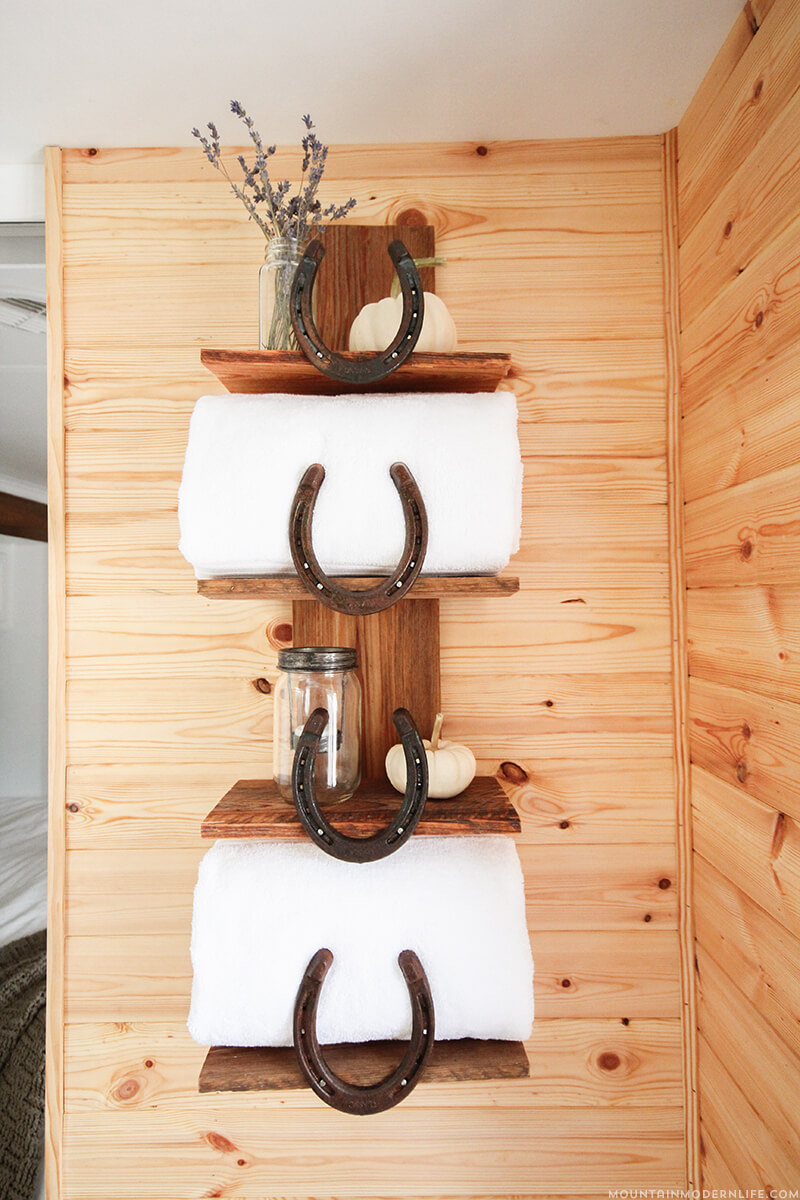 Sundance Ranch Horseshoe Accented Shelves