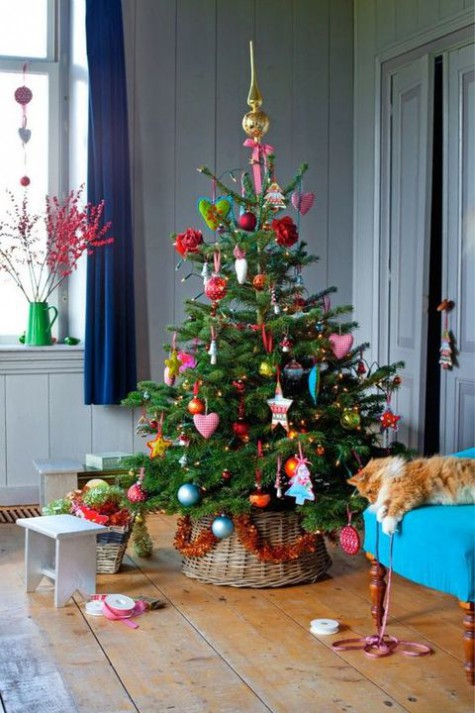 #Small #Christmas #Tree small tree in a basket, colorful decorations
