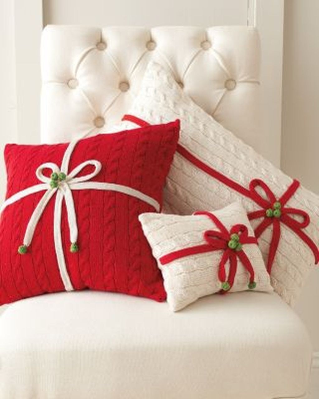 christmas throw pillows