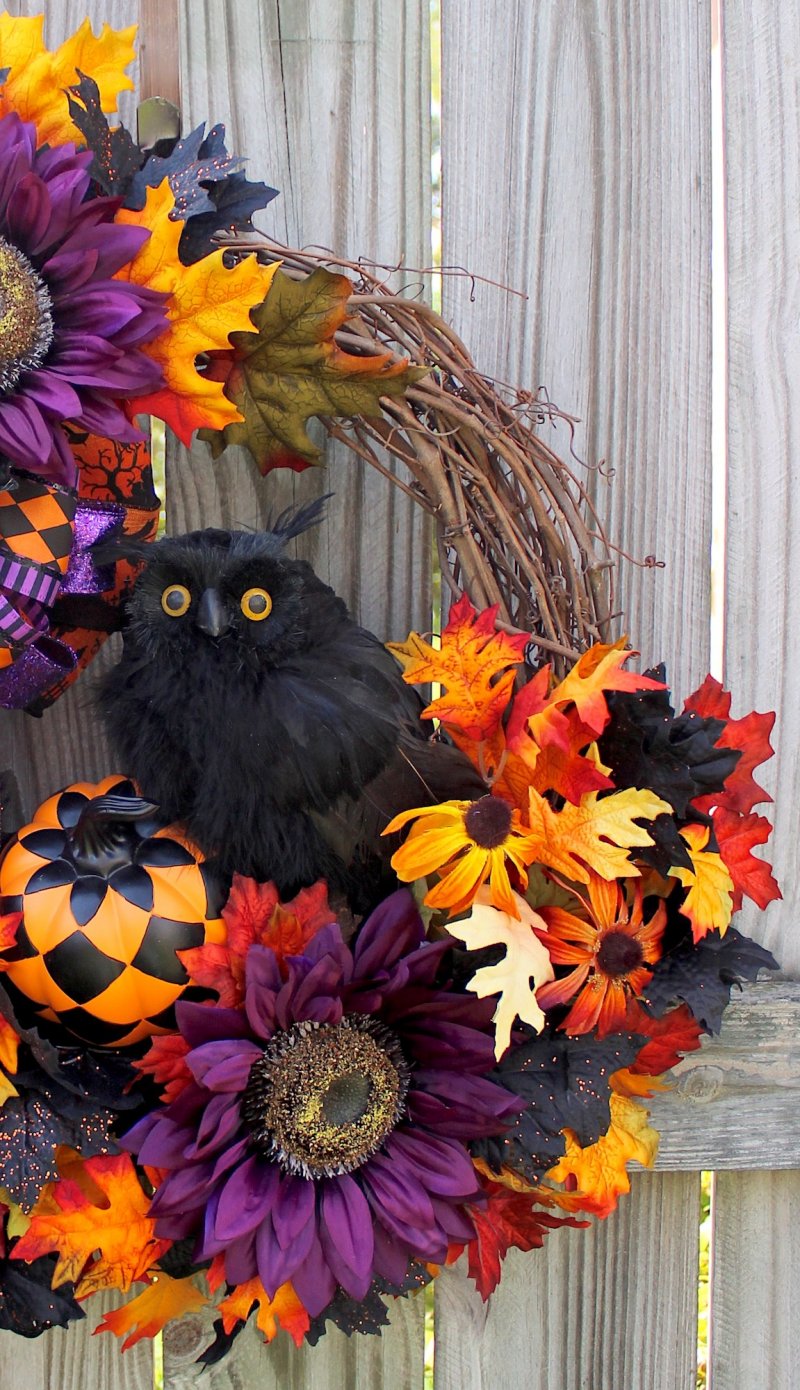 Black Owl Harlequin Halloween Floral Wreath, Purple Sunflower, Harlequin Pumpkin.