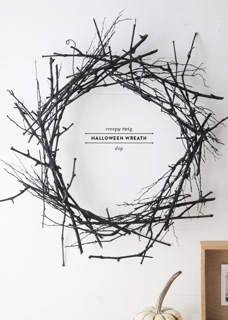 Black Twig Wreath.