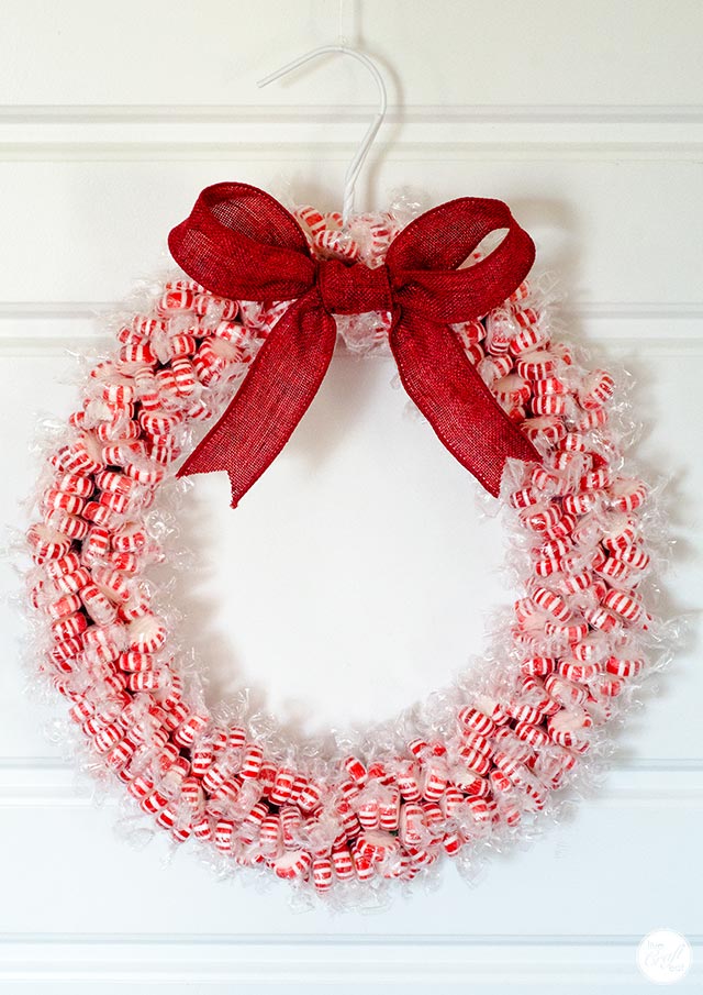 Candy Con Wreaths.