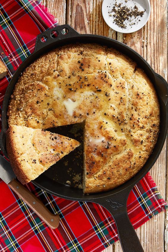 Erin Napier’s Skillet Cornbread