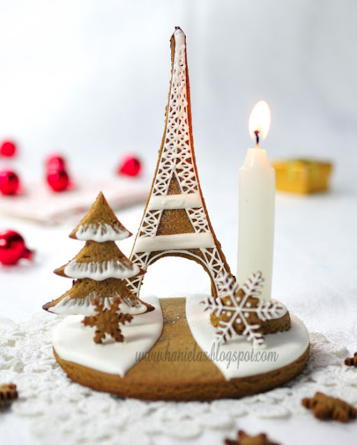 Gingerbread Centerpiece.