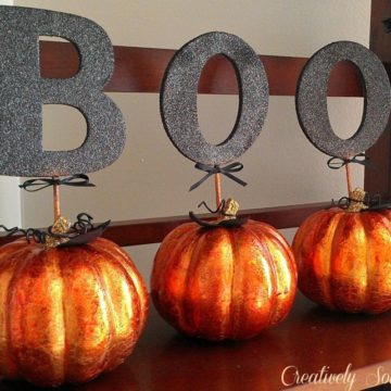 Glitter Blast Spray Paint Pumpkins.