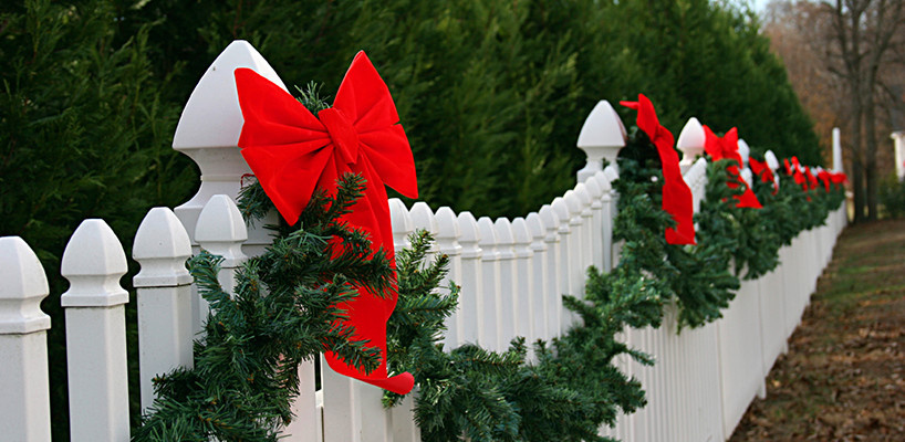 Hang Garland on Fences.