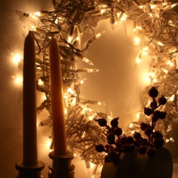 Light String Christmas Wreath.