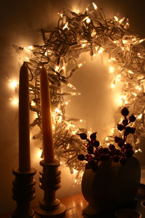 Light String Christmas Wreath.