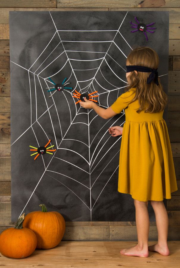 Pin the Spider Game