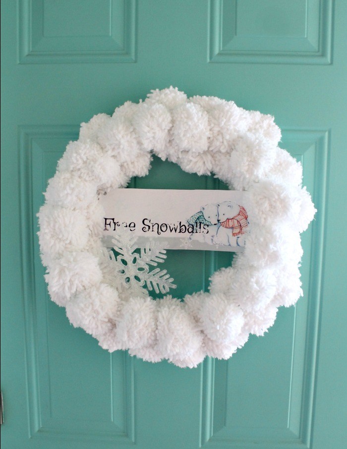 SnowBall Wreaths
