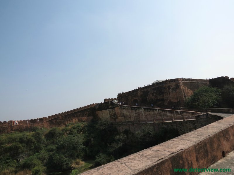 Walls of Jaigarh Fort