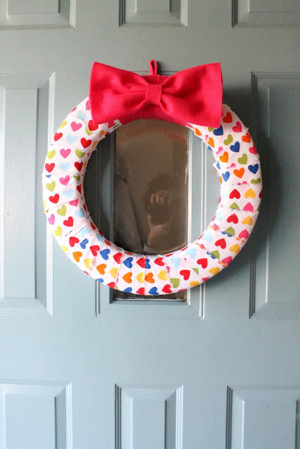 Fabric-Wrapped Wreath.