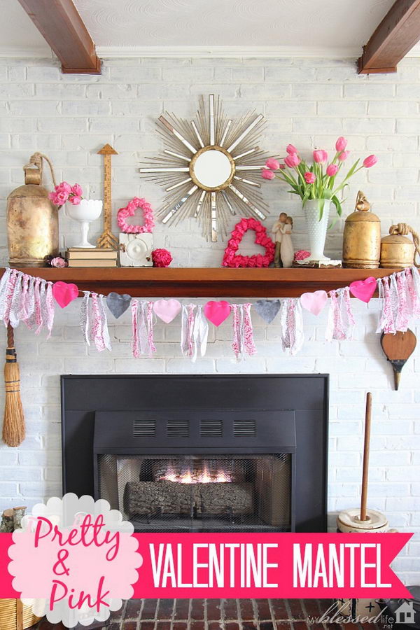Light pink tassel and hearts garland. Valentine’s Day Garlands Decorations