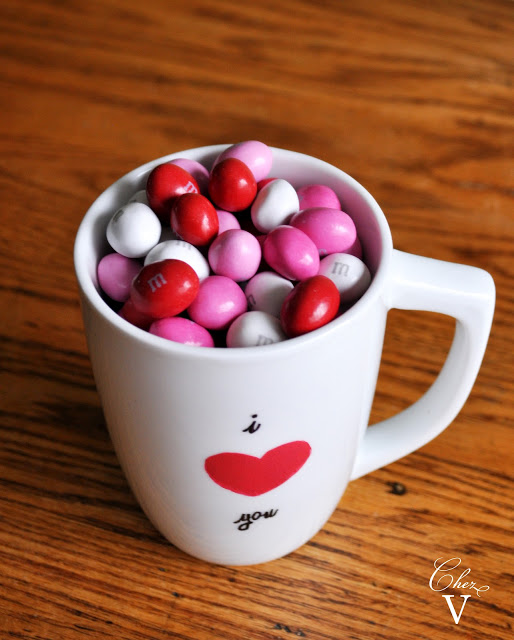 Valentine Cup of M&M.