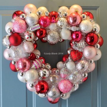 Valentine’s Day ornament wreath.