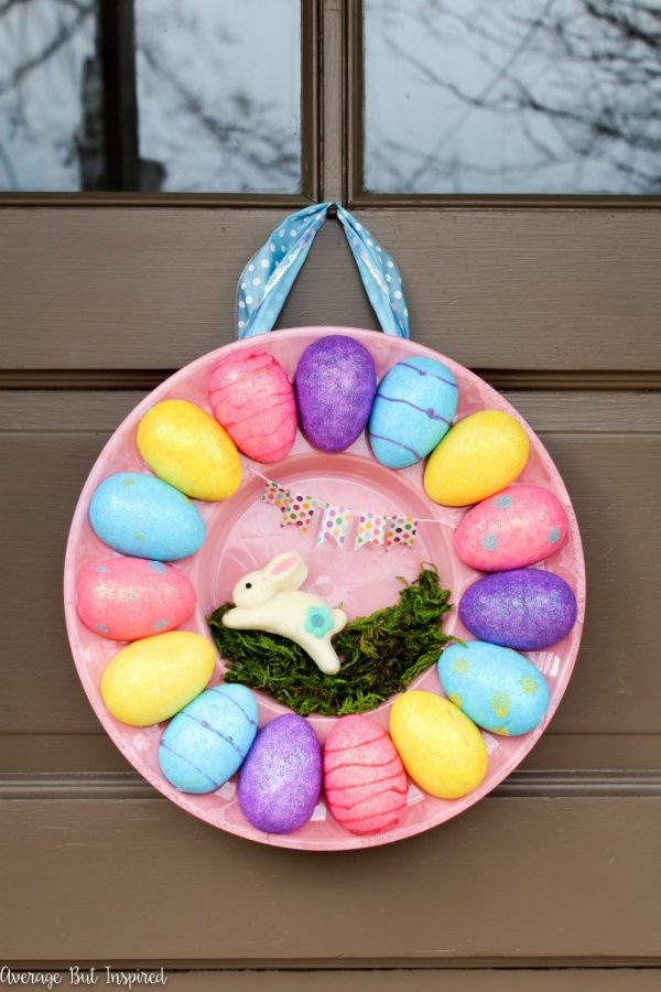 Amazing Deviled Egg Tray Easter Wreath.