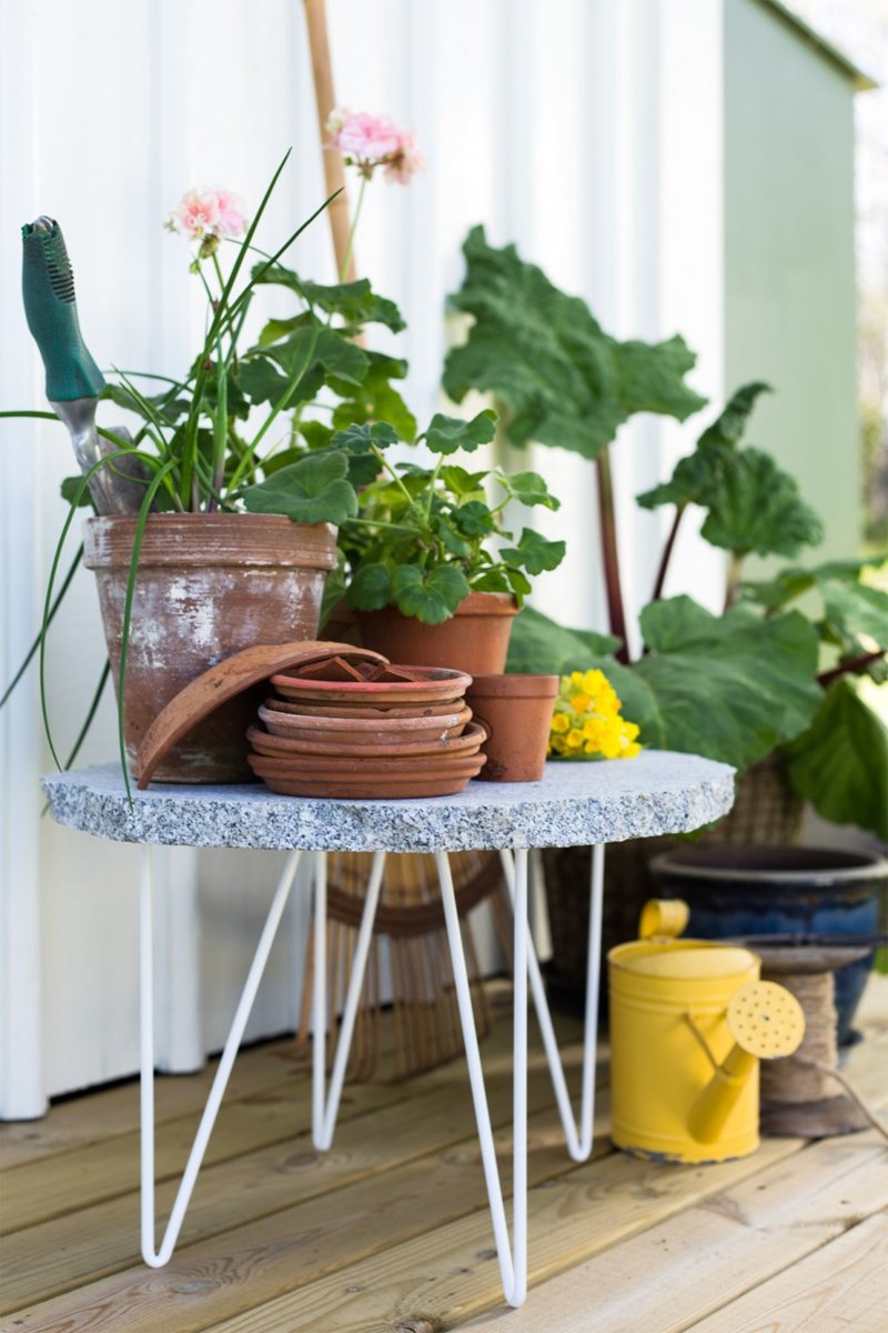 DIY Granite Garden Table.