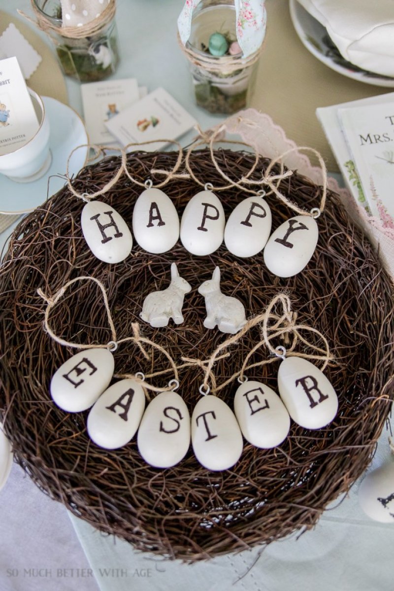 DIY Vintage Happy Easter Eggs.