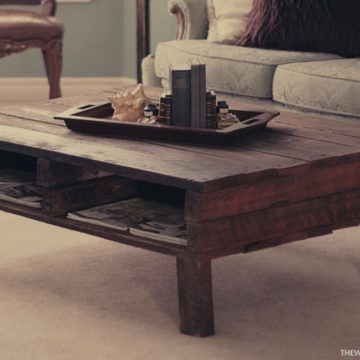 DIY wooden pallet coffee table.