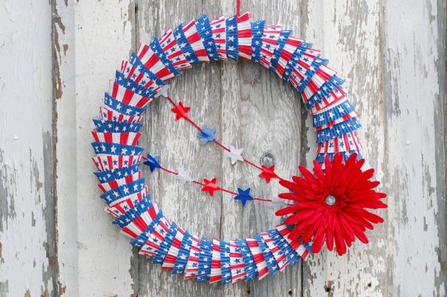 Patriotic Cupcake Liner Wreath.