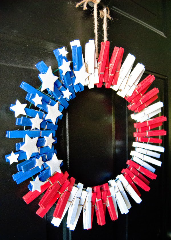 Patriotic Day Clothespin Wreath.
