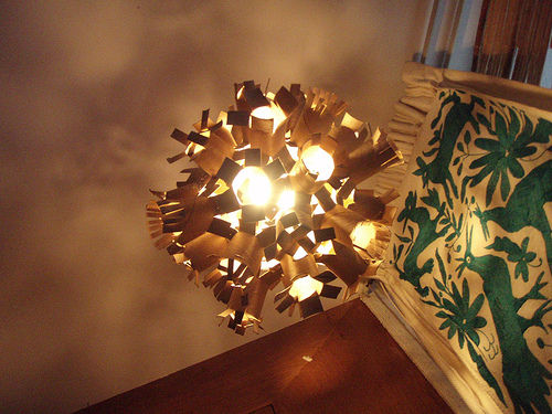 Reuse them to make this fabolus lamp.